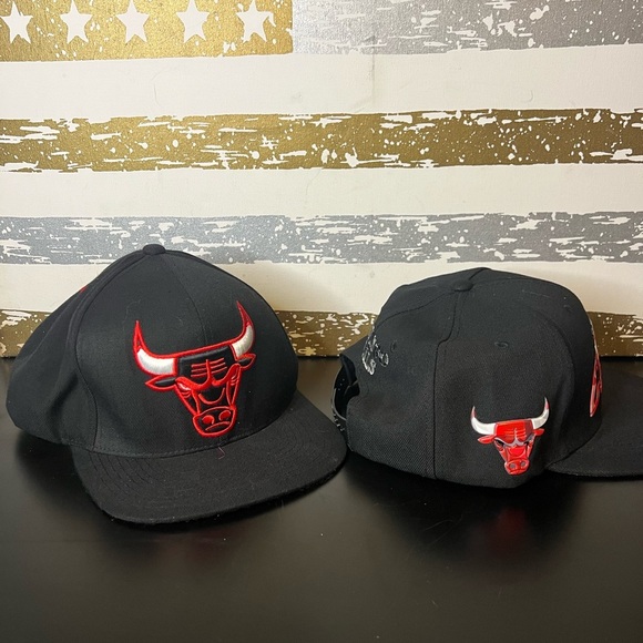Chicago Bulls Snap Backs - Picture 4 of 5